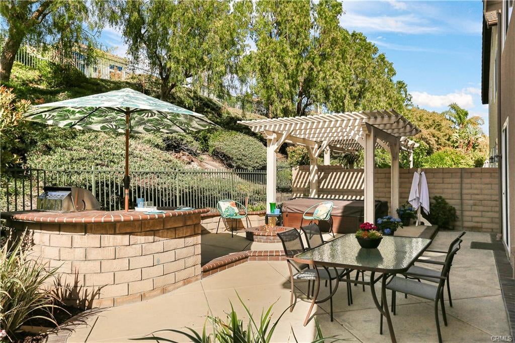39 Feather Ridge
