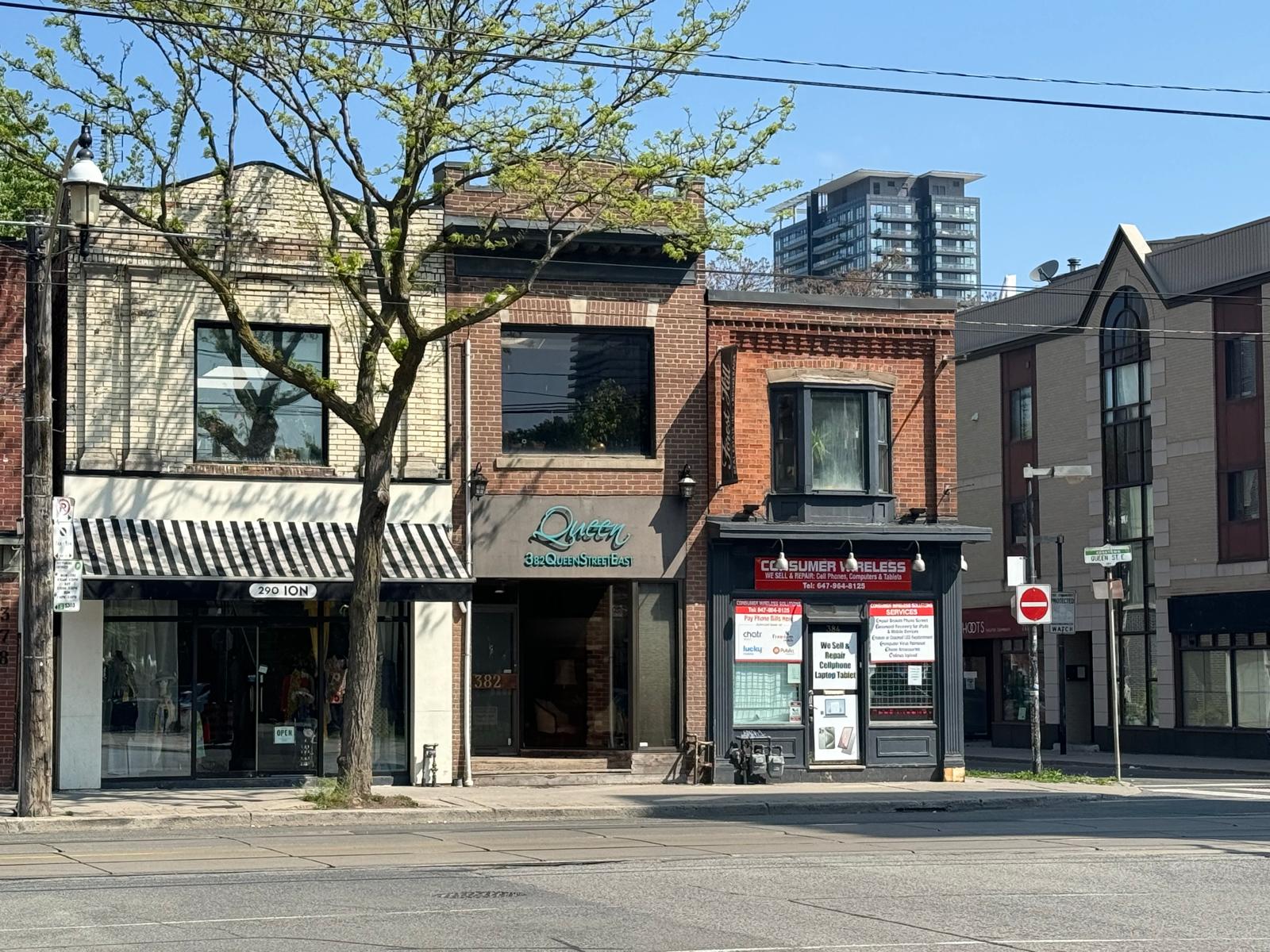 384 Queen Street, Toronto