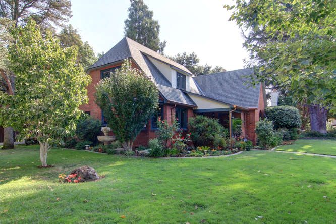 Gorgeous Land Park Brick Tudor!