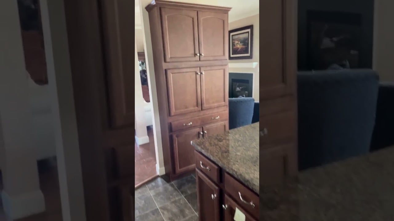 5263 Oak Leaf Dr - Home Tour