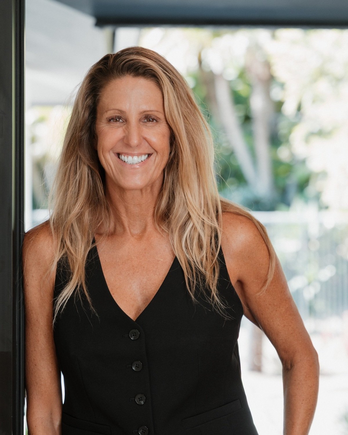 Lisa Emery, real estate agent with zRE Group serving Laguna Niguel and South Orange County, California