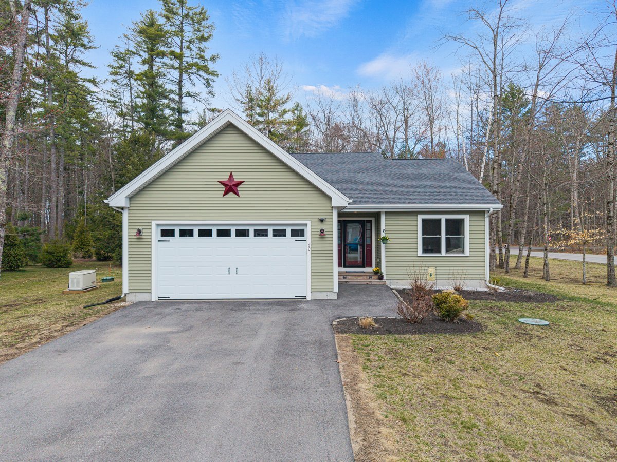 60 Camerons Lane , Wells