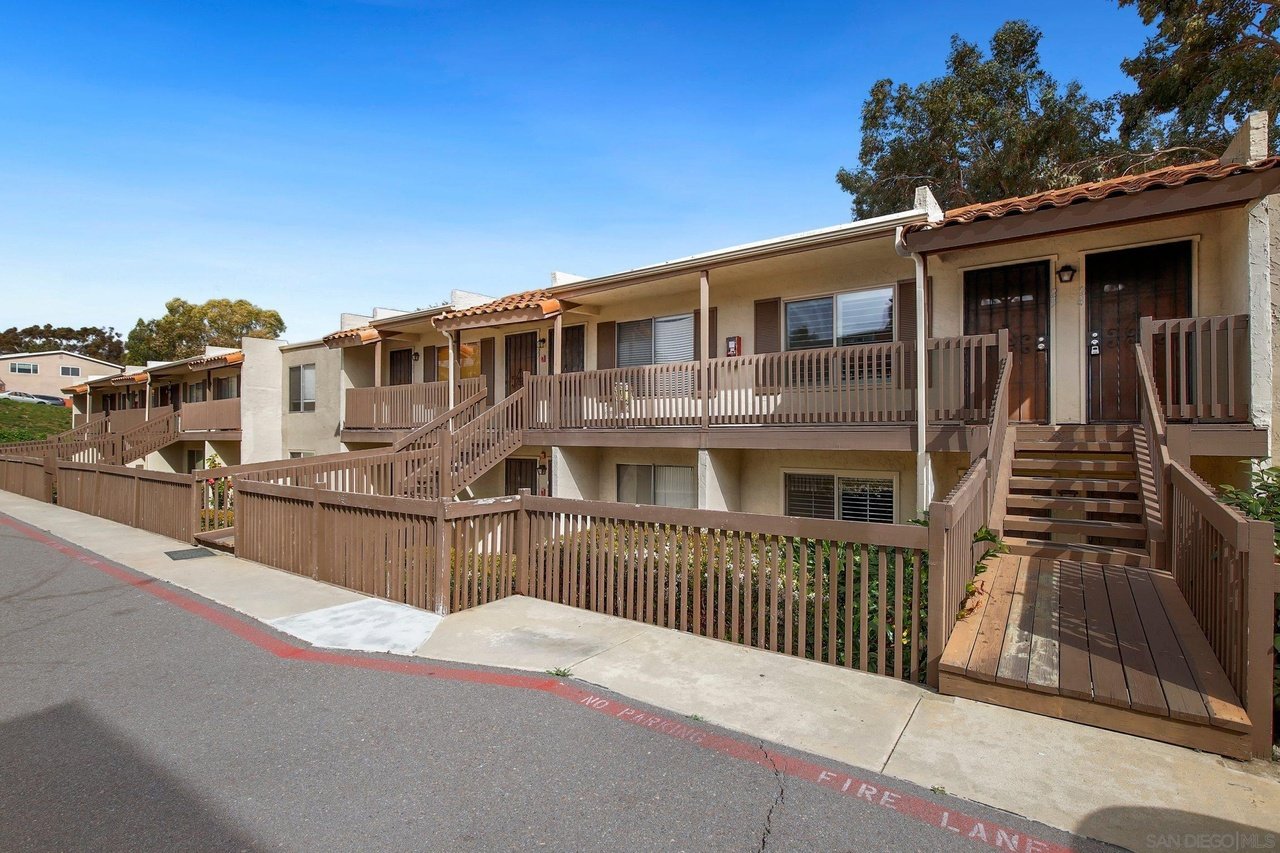 615 Vine St Unit 25