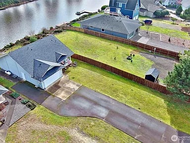 338 Wildwood Ave SE