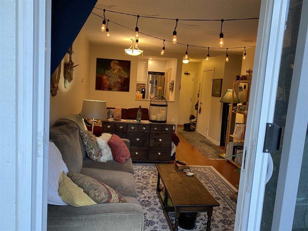 2328 Oxford St, #204