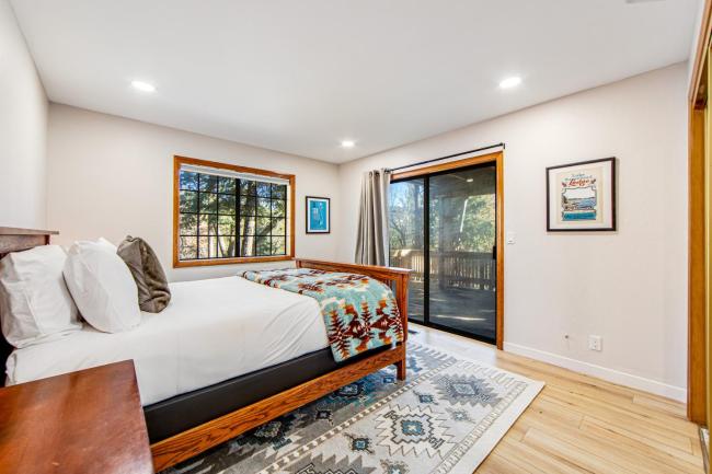 Arrowbear Lake Mountain Home