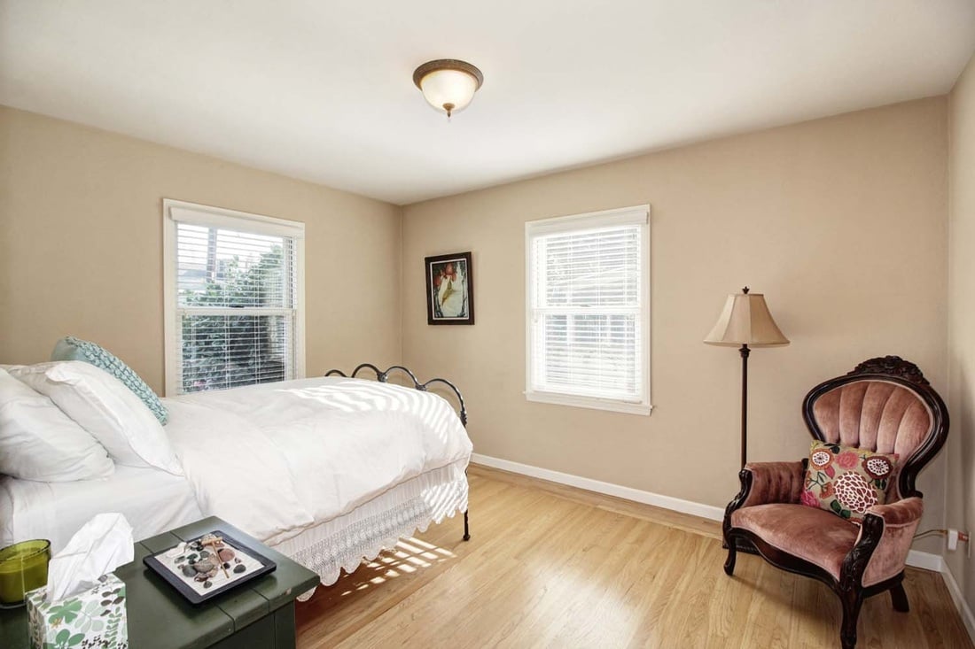 Just Listed! Beautiful East Sacramento Charmer in Great Location!
