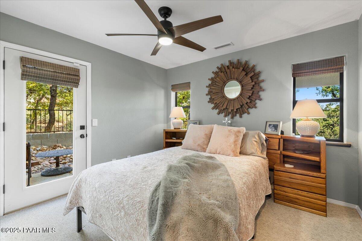 3238 Rainbow Ridge Dr