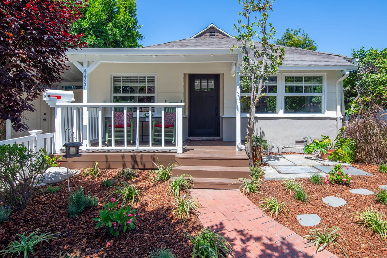 4427 Vantage Ave, Studio City