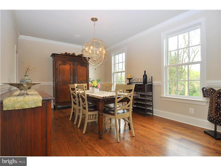 454 Boxwood Rd