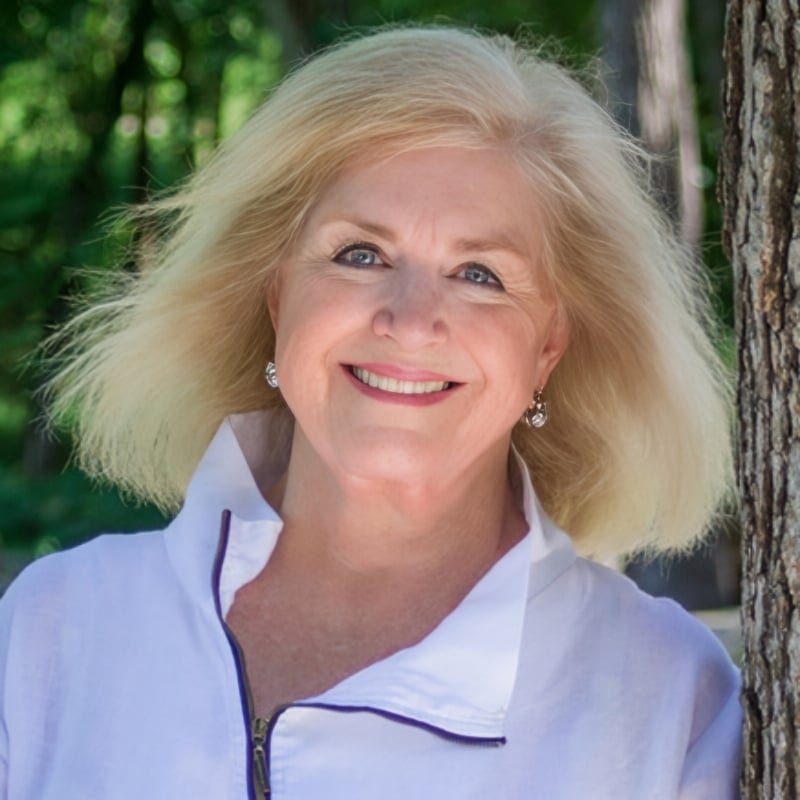 Dot Peterson Georgia Real Estate Agent Headshot