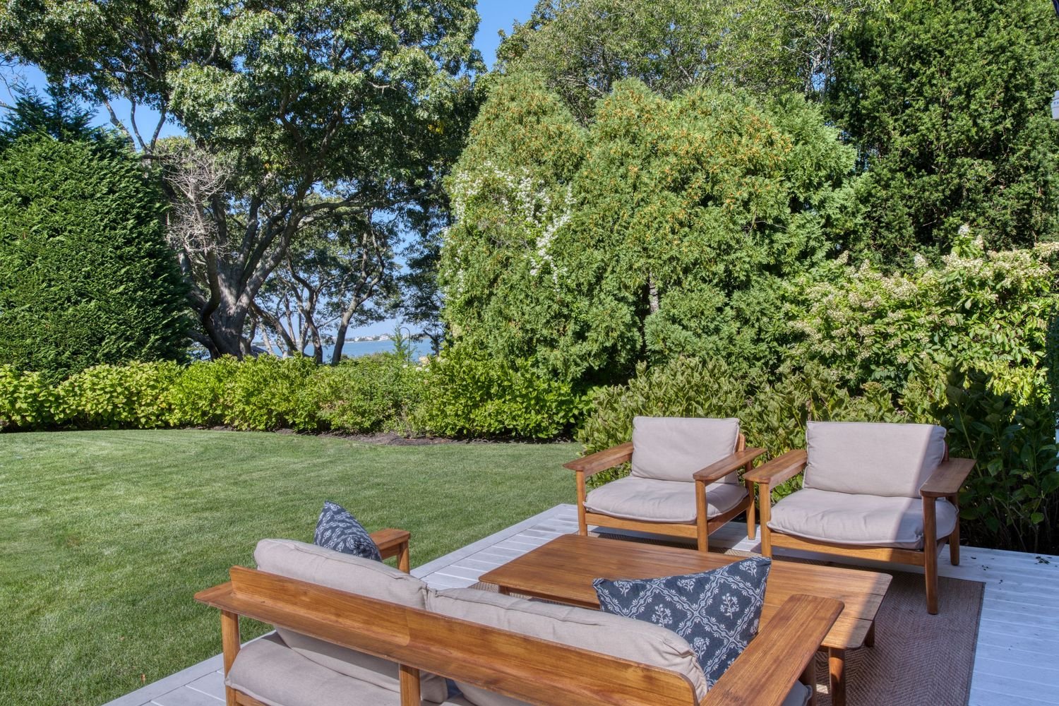 55 Shrubland Road