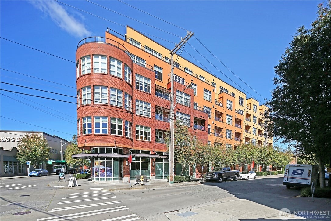 410 NE 70th Street #304