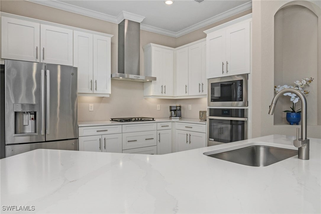13504 Blue Bay Cir