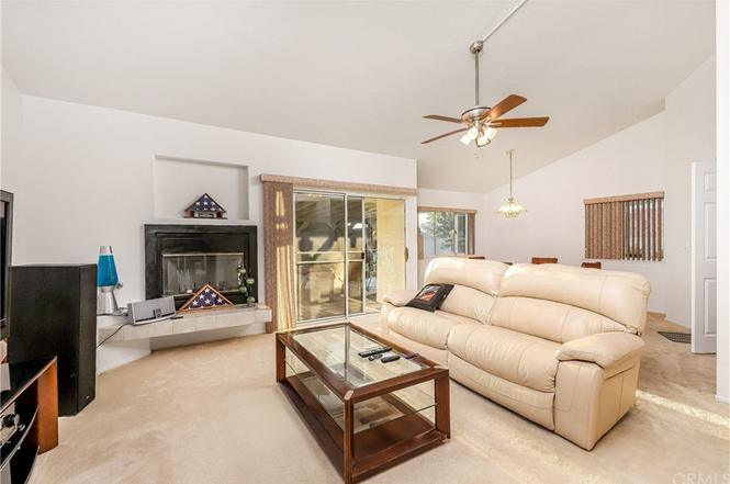41101 Oakview Ln