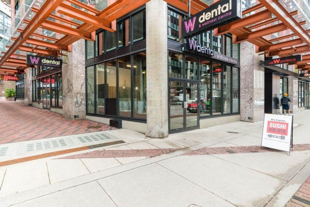 128 W Cordova St, #1808