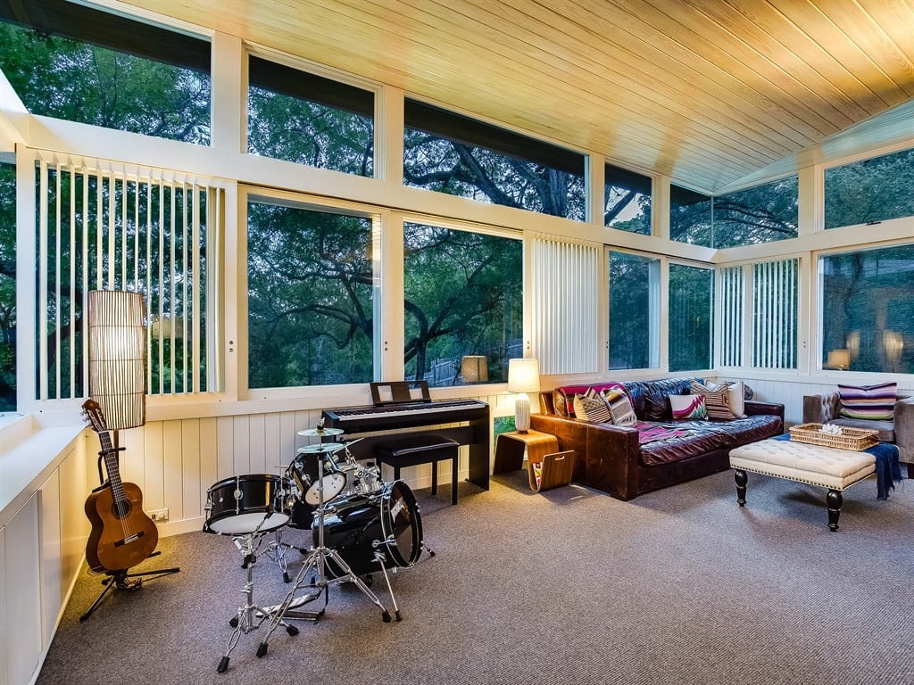 West Lake Hills Mid-Century Modern Masterpiece