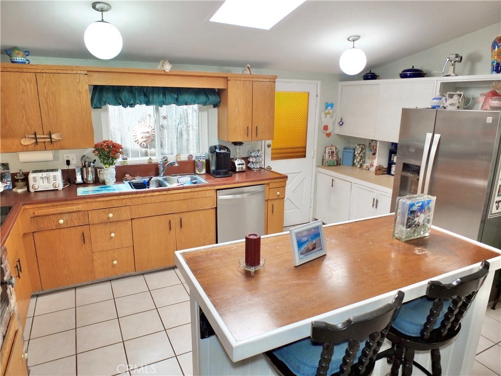 453 Princeton Dr