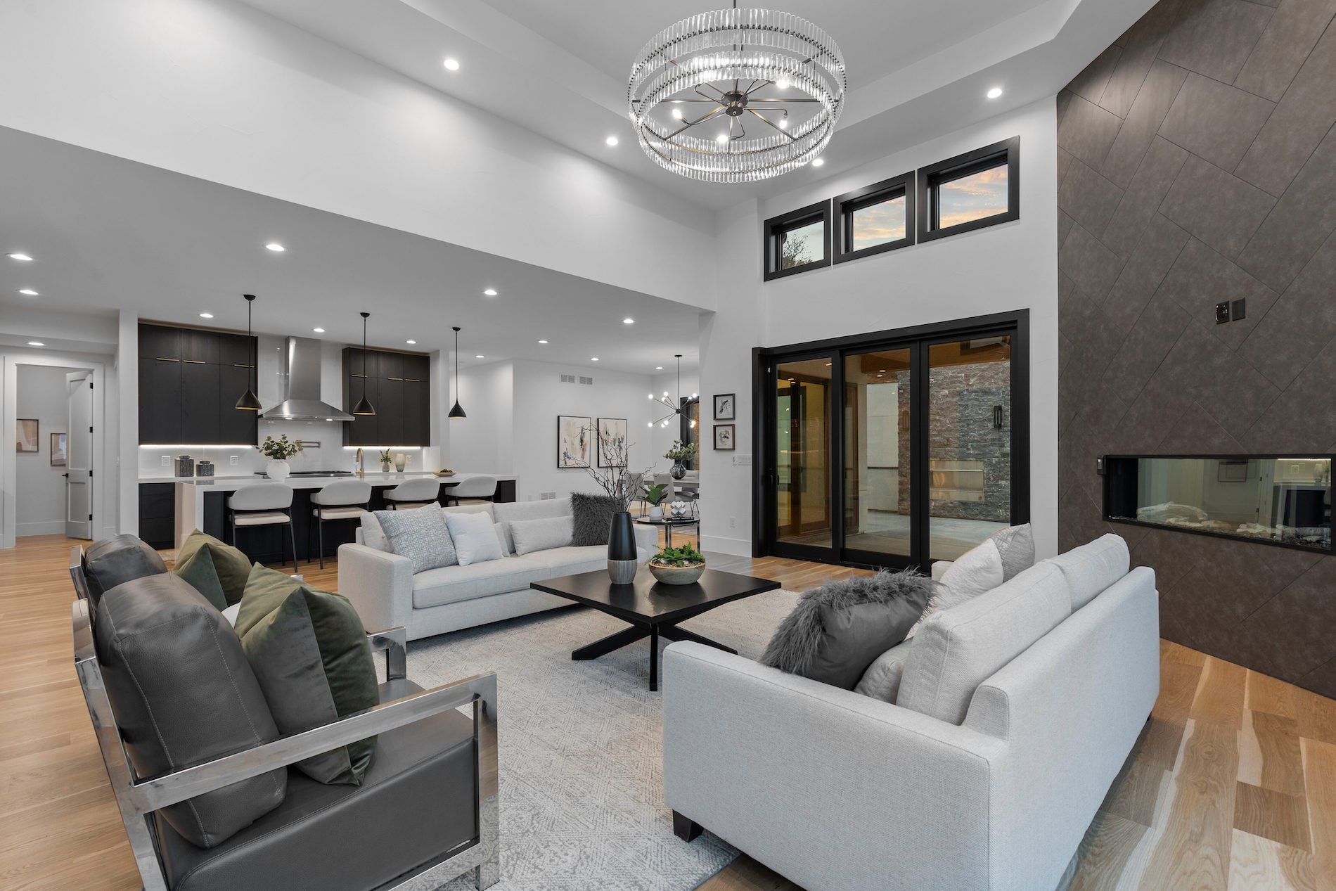 8103 Raphael Lane