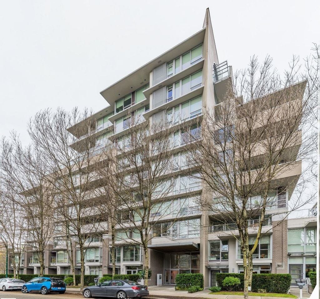 1675 W 8th Ave, #309