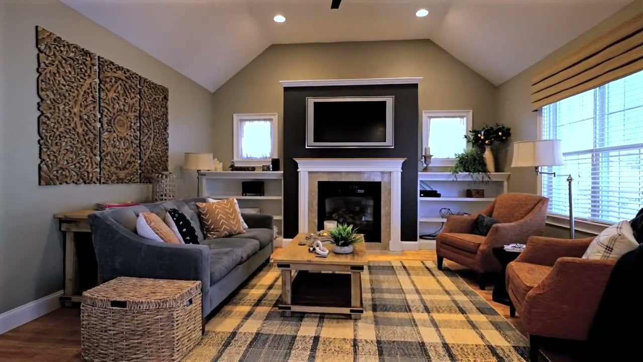 🏡 31 Kenney Road | The Perfect Blend of Space, Style & Location!