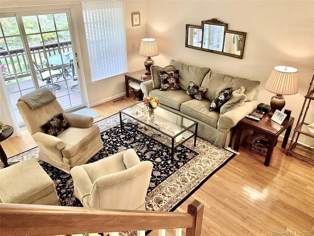 907 Foxboro Dr Unit 907