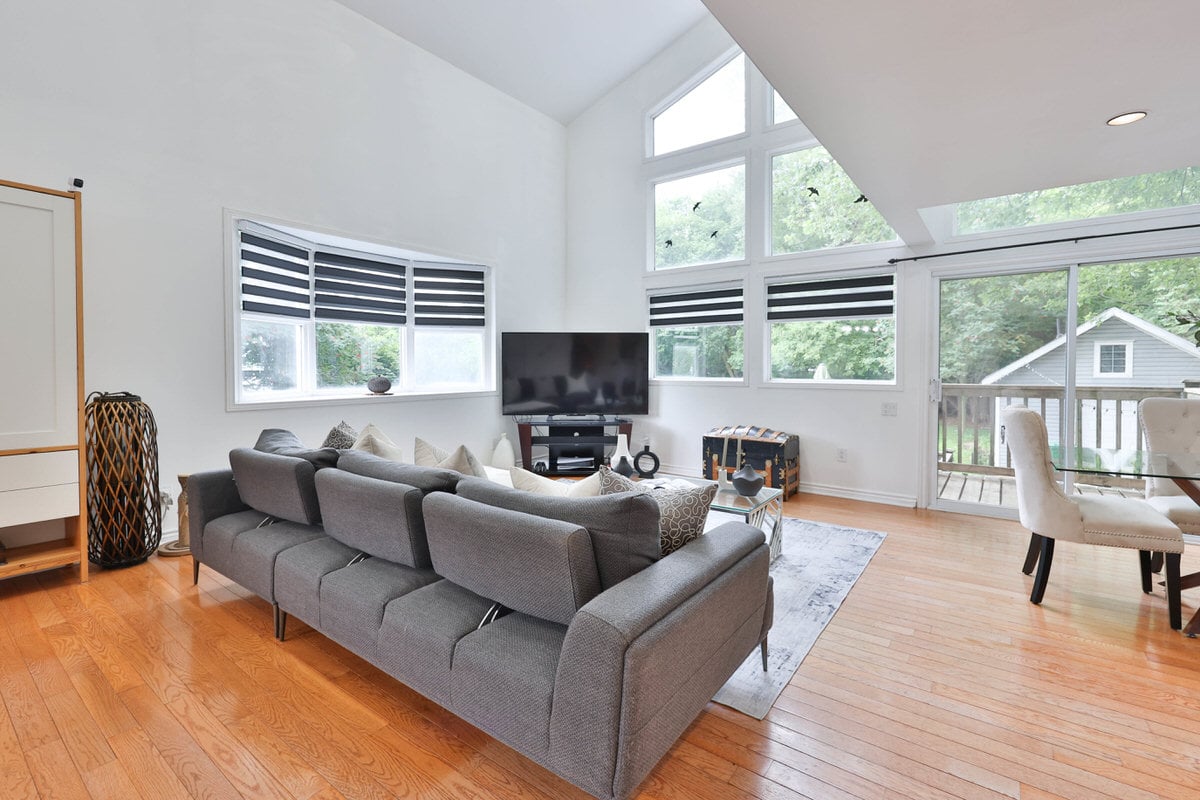708 Montbeck Cres