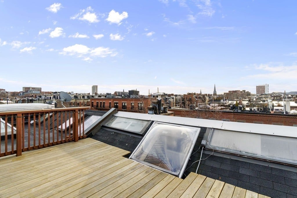 157 W Brookline St #4