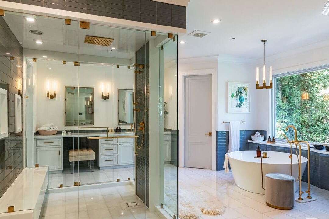 Monarch Reserve, N Norman Pl, 90049