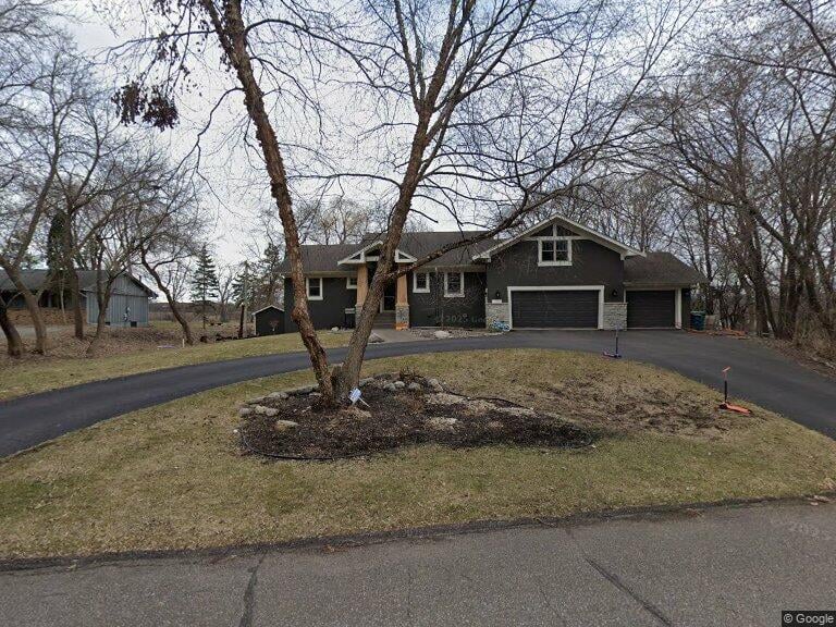 5017 Diane Dr