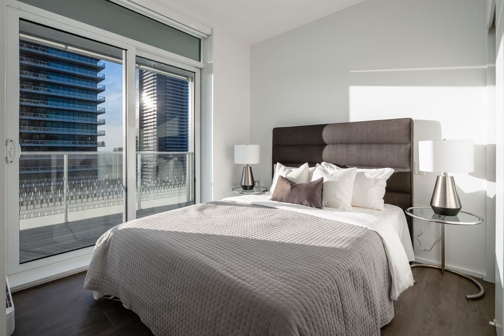 4650 Brentwood Blvd, #1605