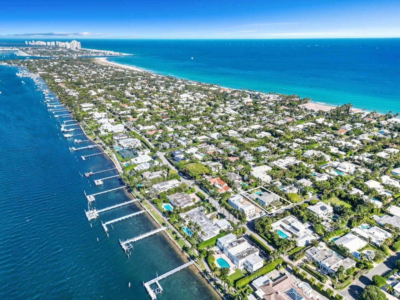 Palm Beach Island Aerial of the instracoastal and beachfront luxury waterfront properties