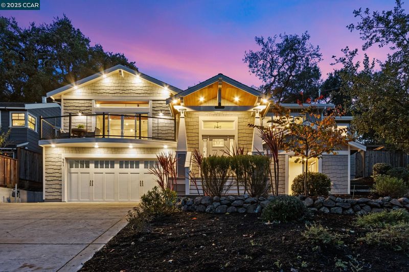 961 Oak View Circle | $2,500,000