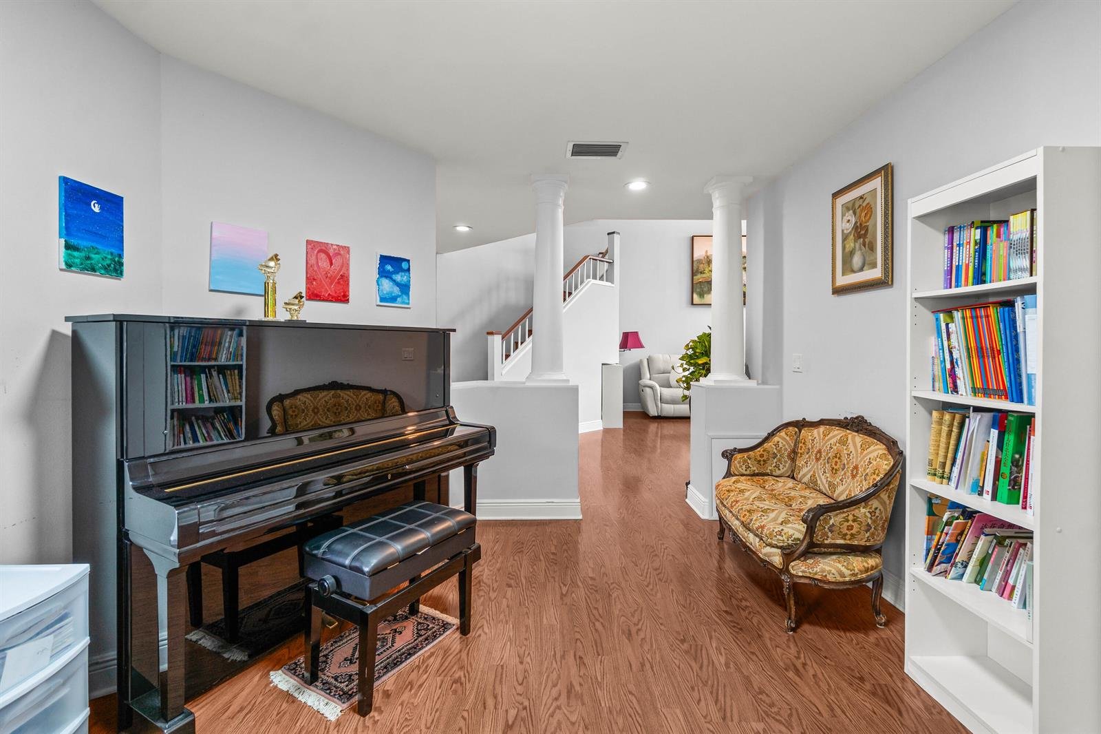 2011 NW 53rd St