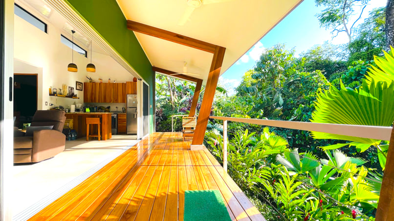Riverside Jungle House with Waterfall Views in Ojochal, Costa Rica