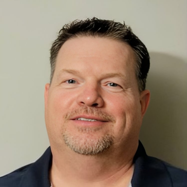 Terry Risner Pulaski, TN Real Estate Agent Headshot