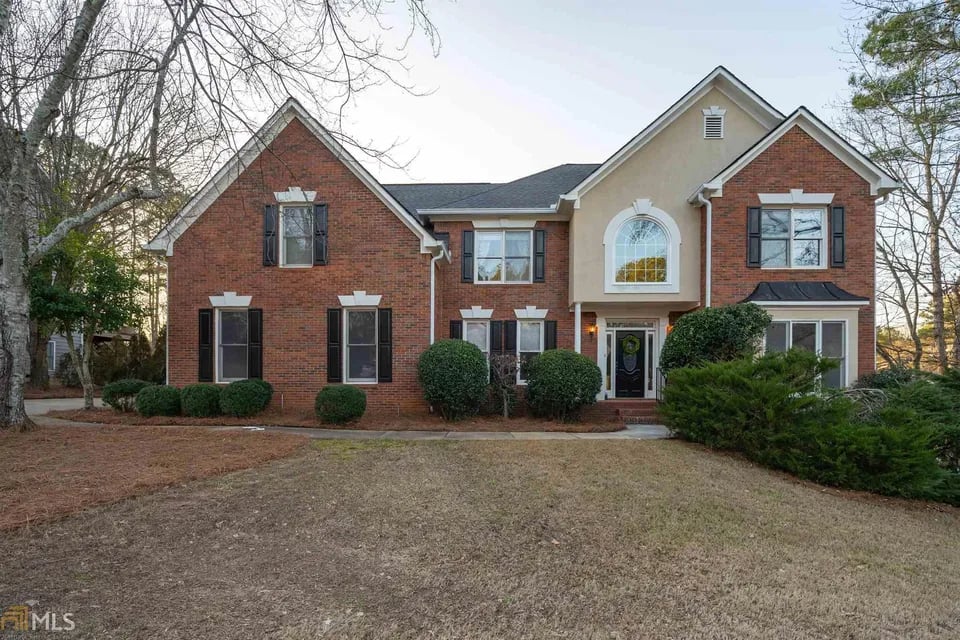 553 Fairway Dr