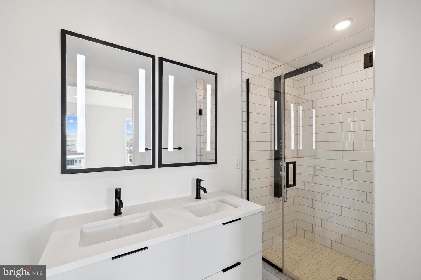 1501 N 31st St #PH12, Philadelphia, PA 19121
