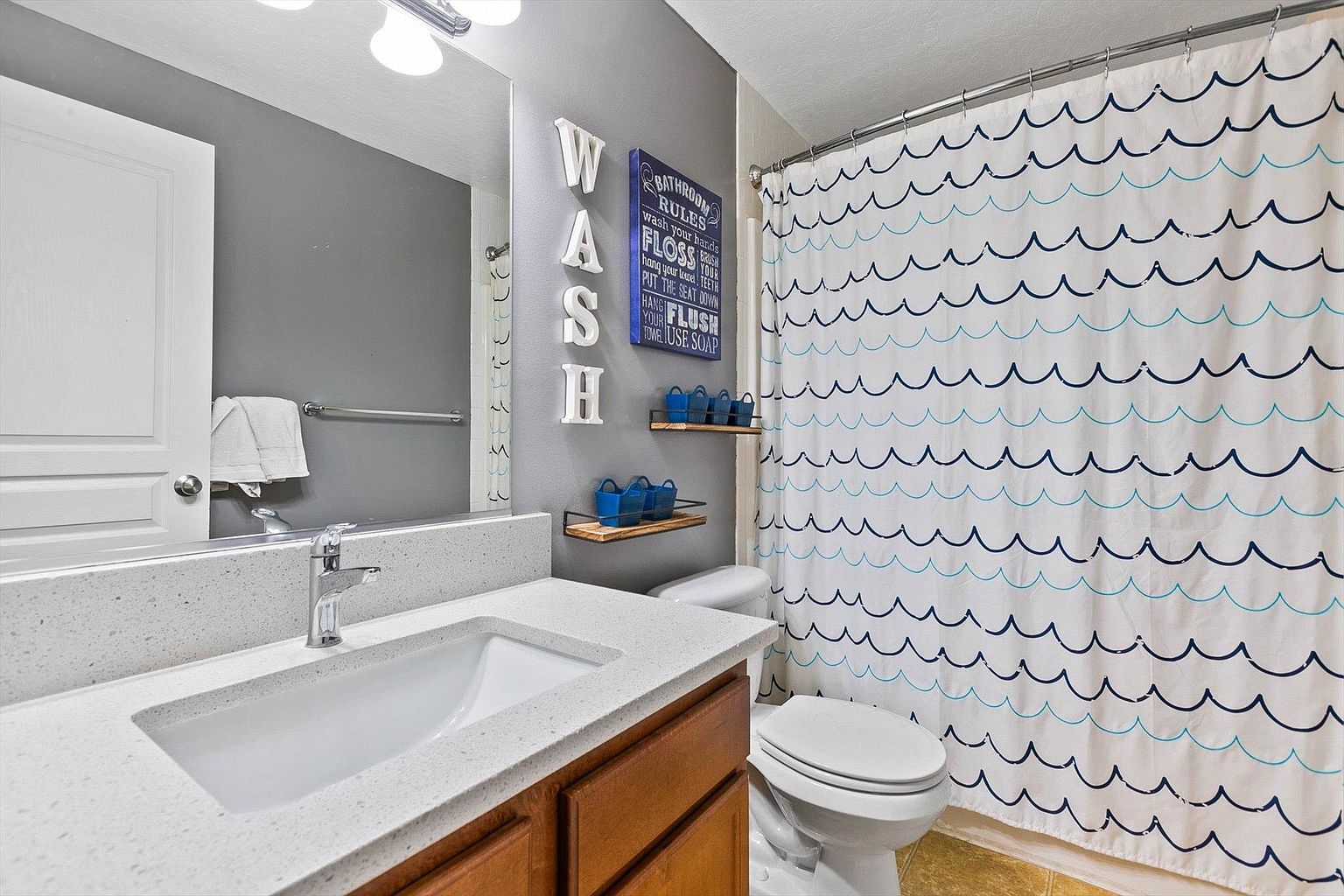 1518 W Carolina Way