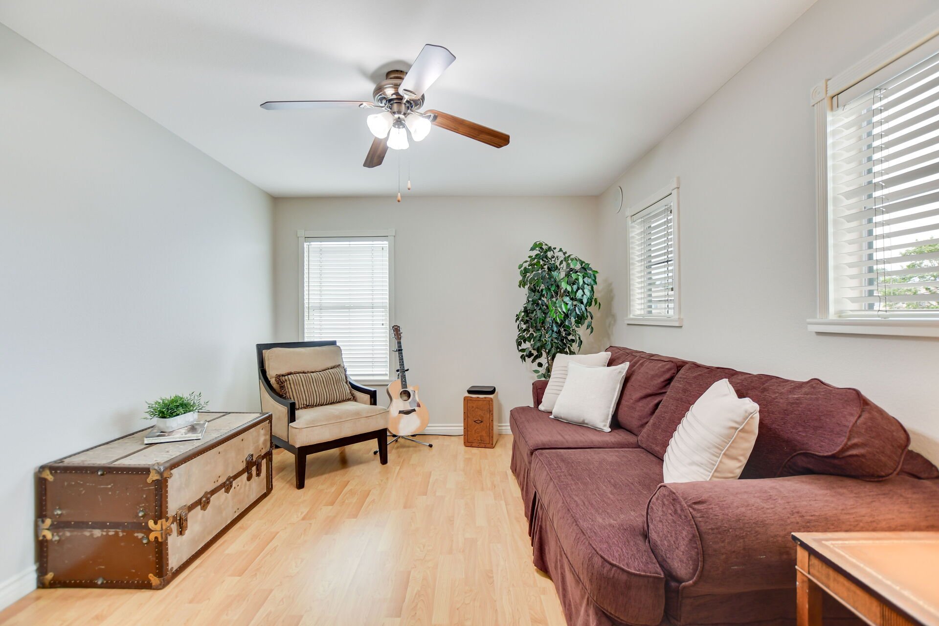 5744 Tamarisk Way