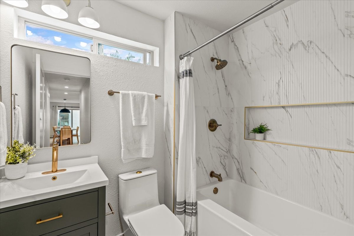27695 Via Turina, Mission Viejo, CA 92692