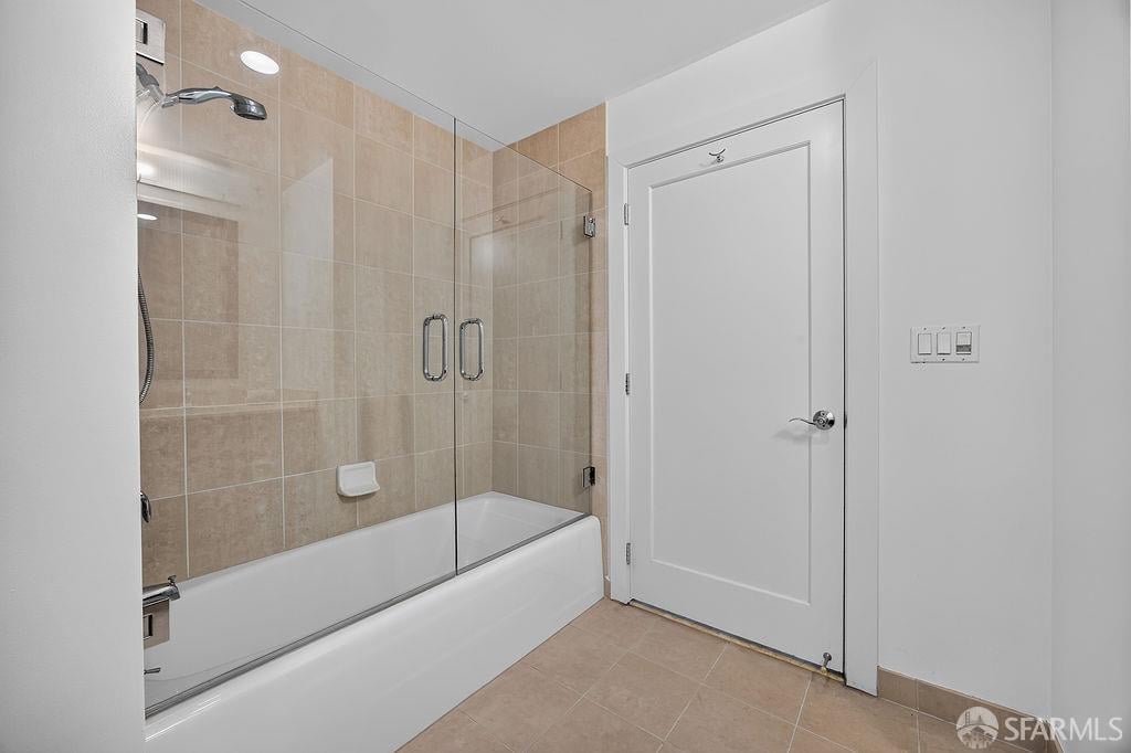 585 9th Street #551
