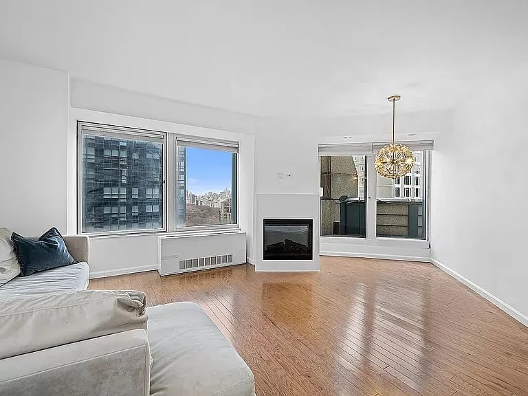 150 W 56TH St, #2803