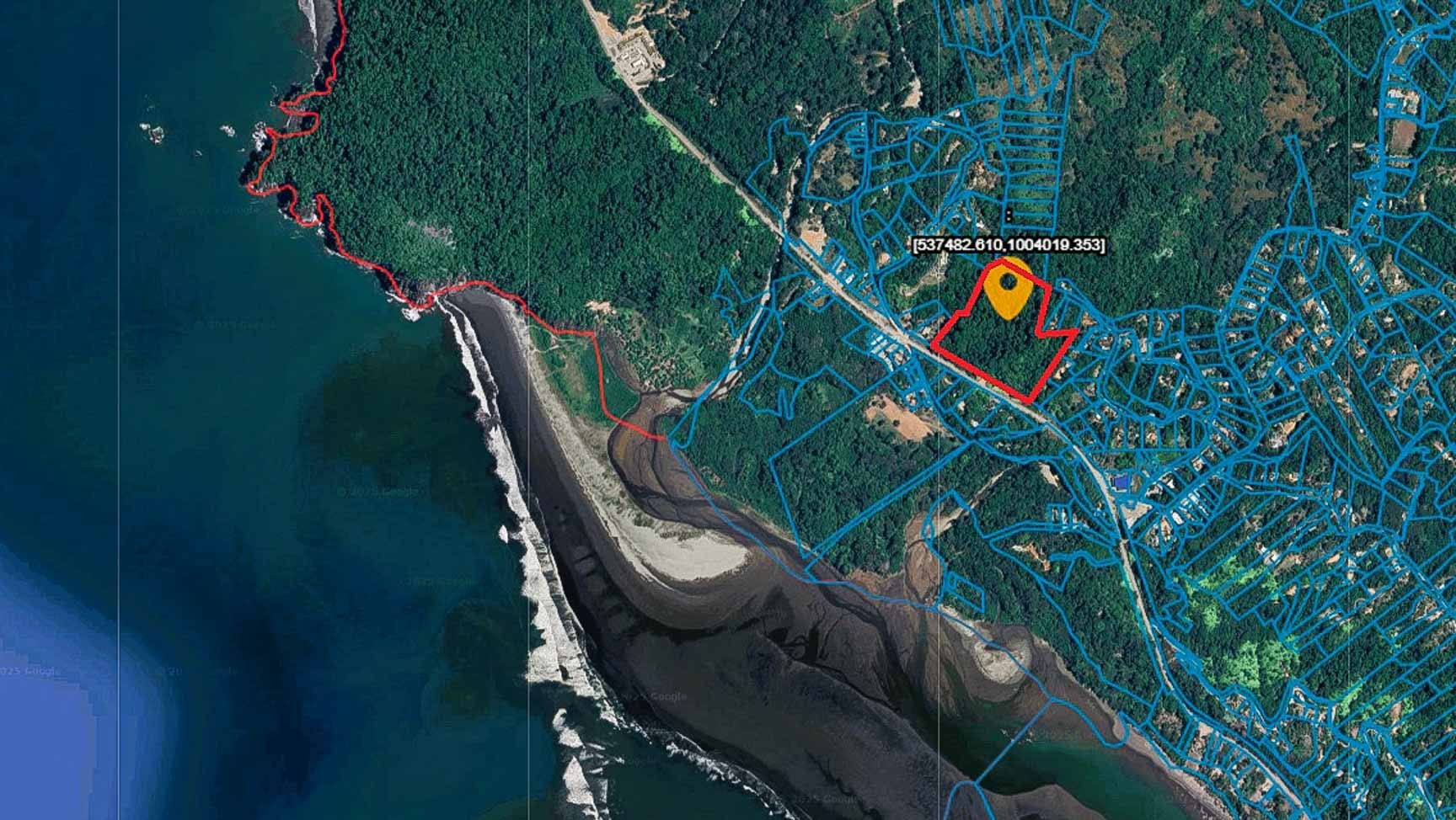 23-Acre Prime Highway Frontage Lot Near Ojochal & Ocean