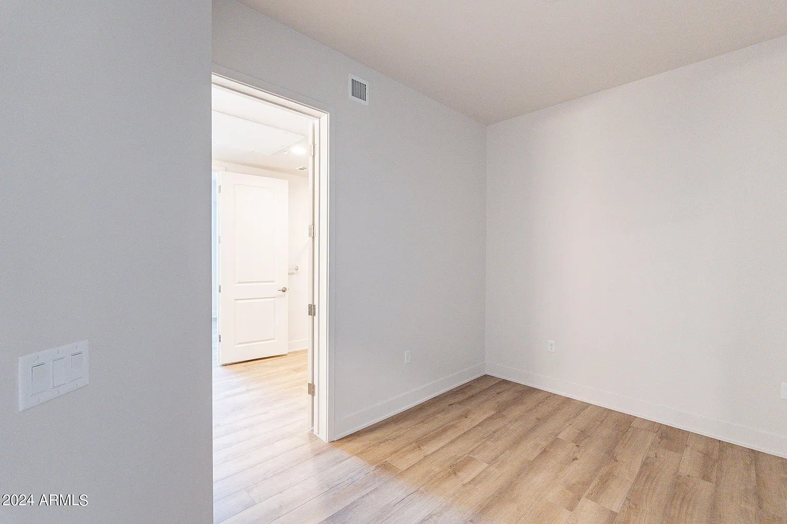 3131 N CENTRAL Avenue, 5012, Phoenix Unit: 5012