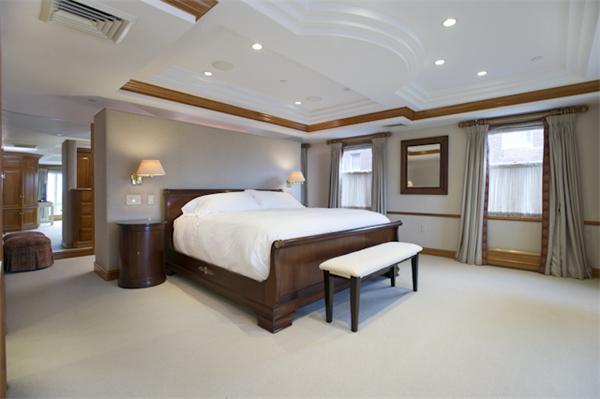 The Carlton House 10G