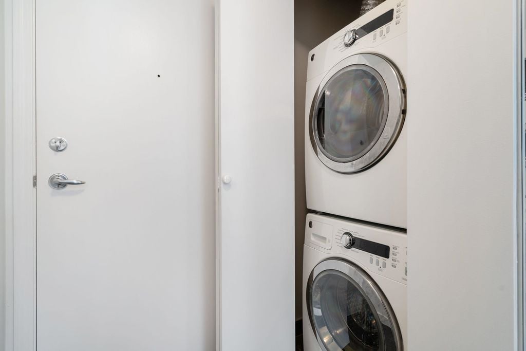 1331 Alberni St, #509