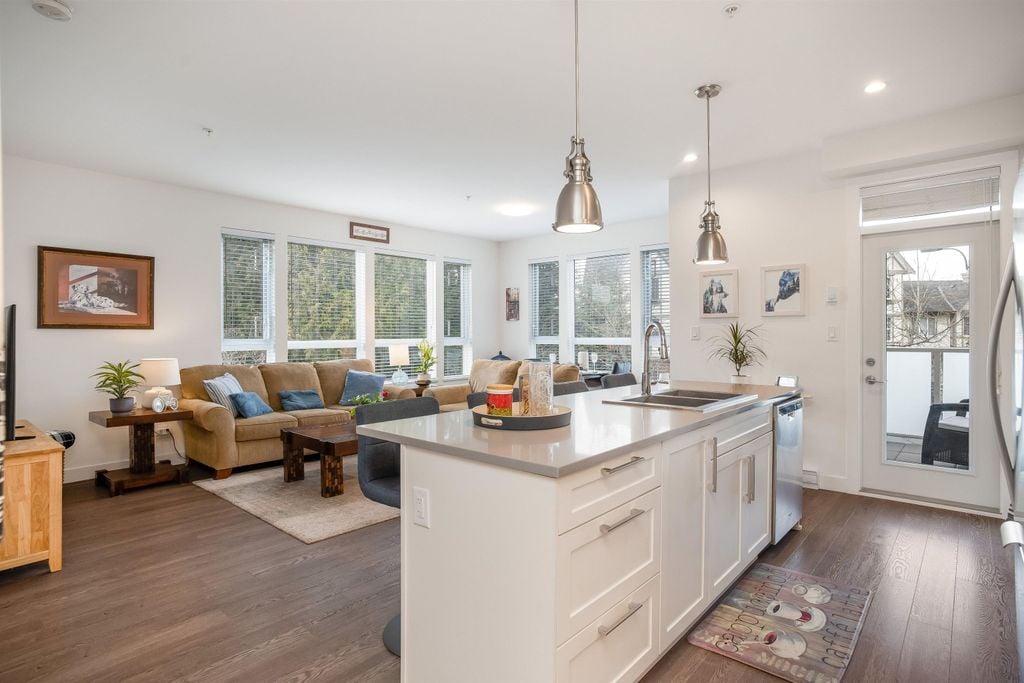 8360 Delsom Way, #101