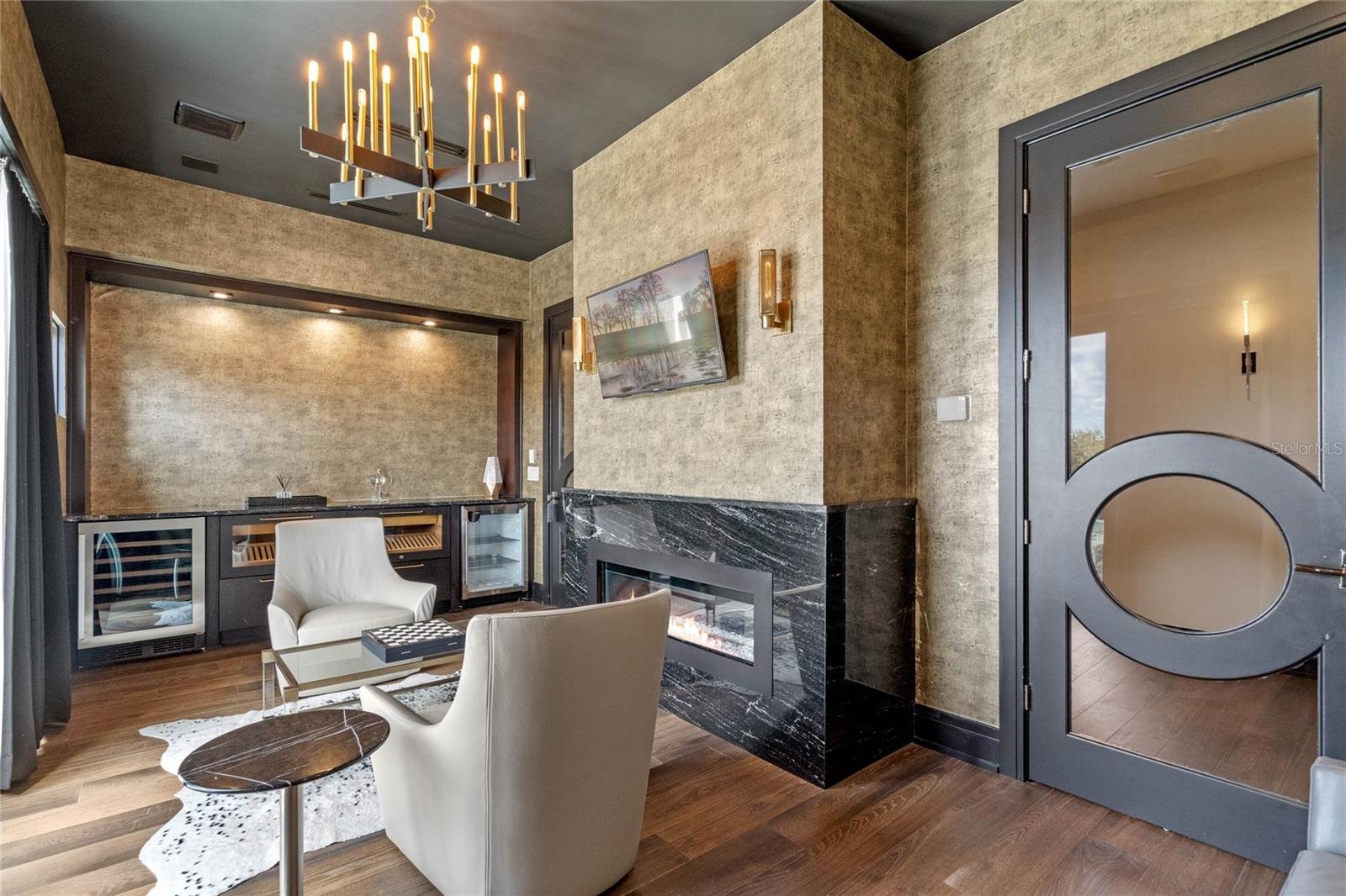 1297 GRAND TRAVERSE PKWY