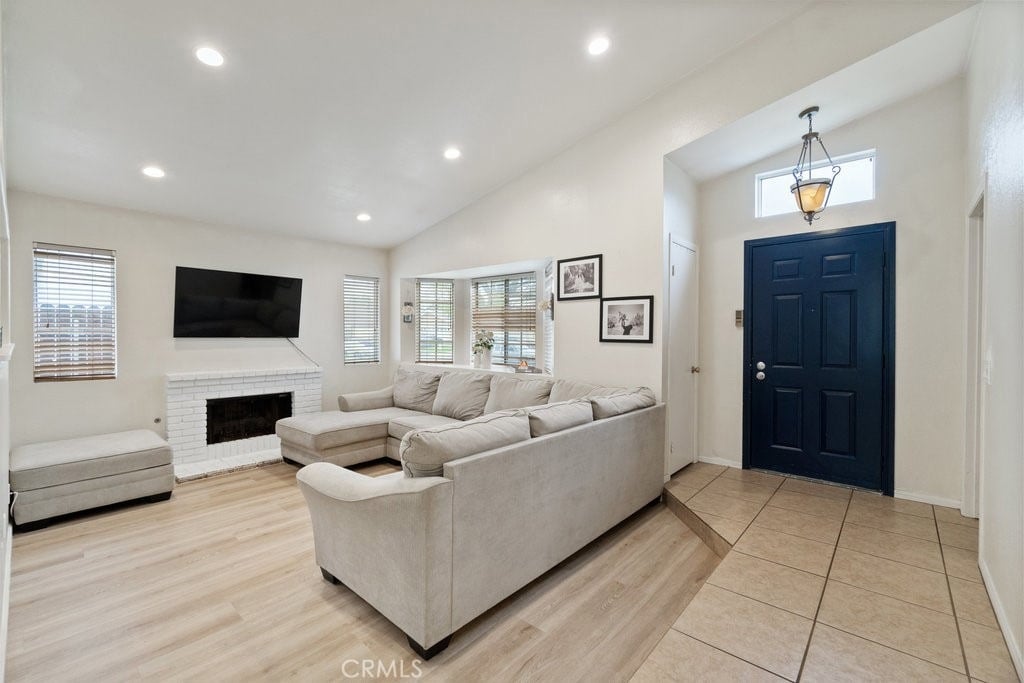 3115 Tiffany Dr